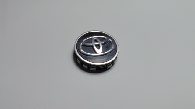 Ковпаки на диски 4260306160 TOYOTA