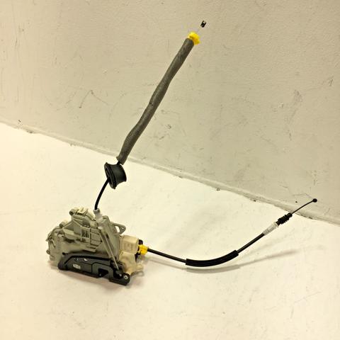 Замок задніх дверей, лівих 4G0839015D VAG
