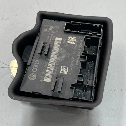 Блок комфорту передніх дверей 4G8959793H VAG