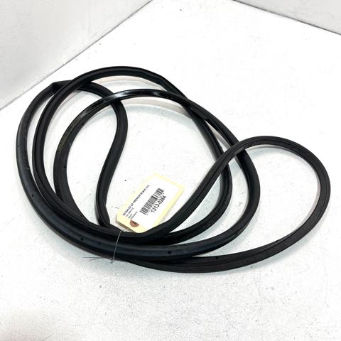 Ущільнення (передніх) дверей 4M0837911A VAG