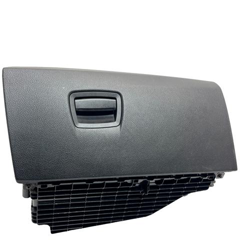 Кришка ящика рукавички (бардачка) 51169173907 BMW
