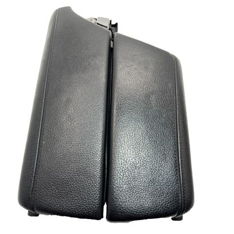 Кришка підліктника 51169216865 BMW