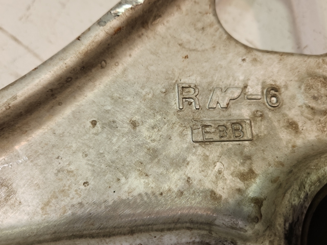 Правий важіль передній нижній підвіски 51350TZ5A00 HONDA