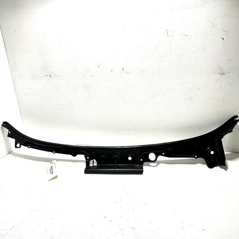 Решітка склоочисників 51717184563 BMW