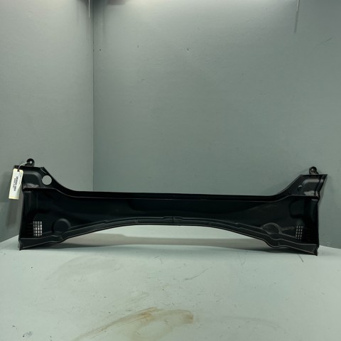 Заглушка жабо збоку 51717350593 BMW