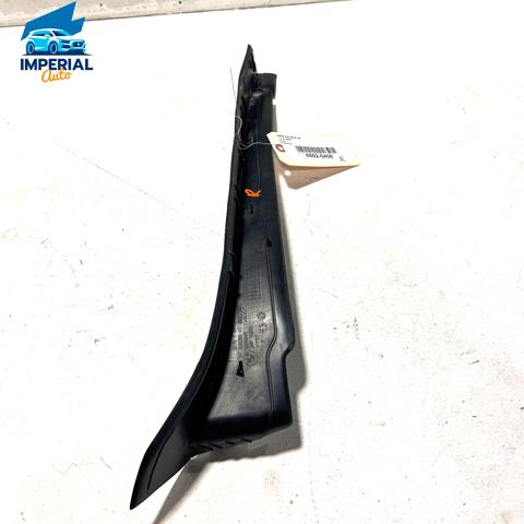 Ущільнювач арки крила 51767264274 BMW