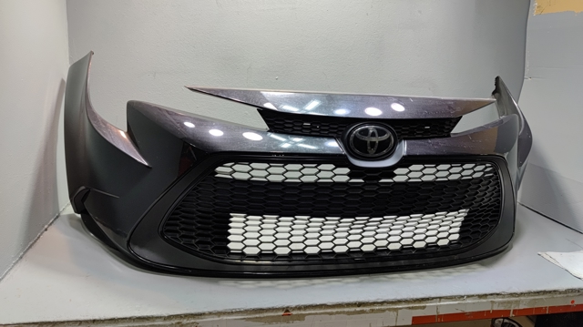Бампер передній 52119F2921 TOYOTA