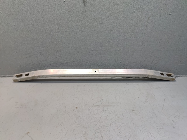 Шина бампера переднього 521320R070 TOYOTA
