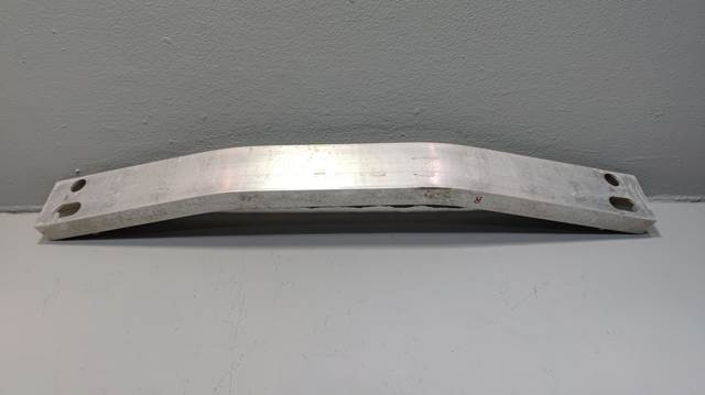 Підсилювач бампера заднього 521710E080 TOYOTA
