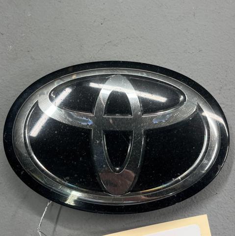 Емблема на решітку радіатора 5314133130 TOYOTA