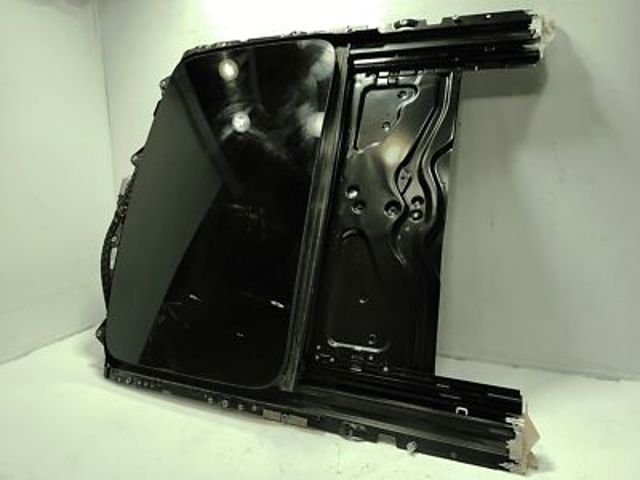 Скло даху 54107399483 BMW