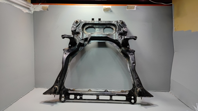 Передня балка 544016RR6A NISSAN