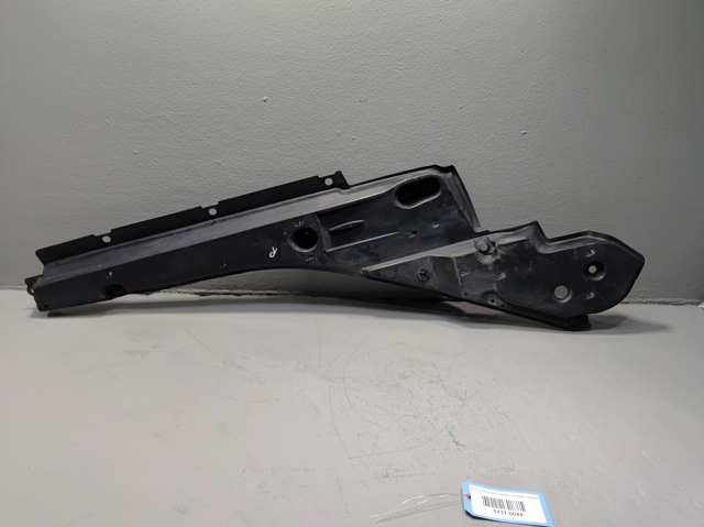 Захист днища, правий 5816542040 TOYOTA