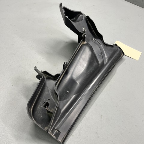 Мотовідсік передка 64119206487 BMW