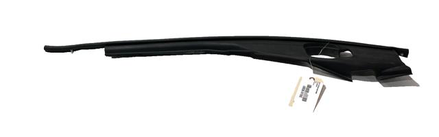 Ущільнювач крила 658214GA0A NISSAN