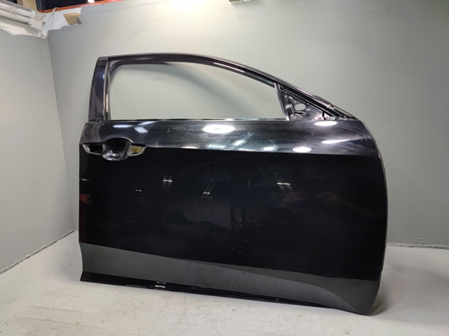 Пасажирські передні двері 67010TGGA00ZZ HONDA