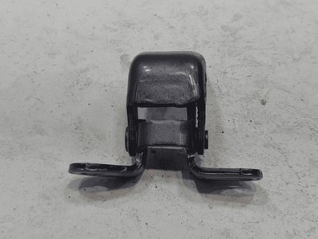 Петля передніх дверей лівих 67450T2FA02ZZ HONDA