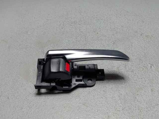 Ручка дверей в зборі 6920506120C0 TOYOTA