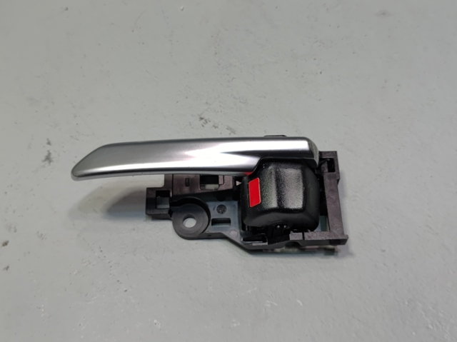 Дверна ручка права пасажирська 6920633150C0 TOYOTA