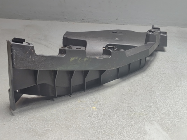 Праве кріплення переднього бампера 71140TEAT00 HONDA