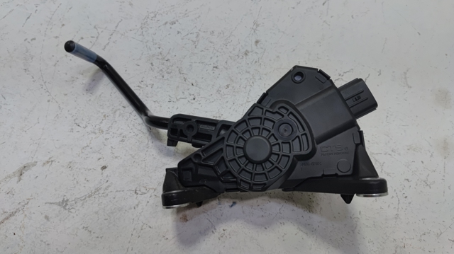 Педаль акселератора 7811006061 TOYOTA