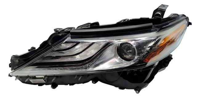 Блок фара ліва 8115006D80 TOYOTA