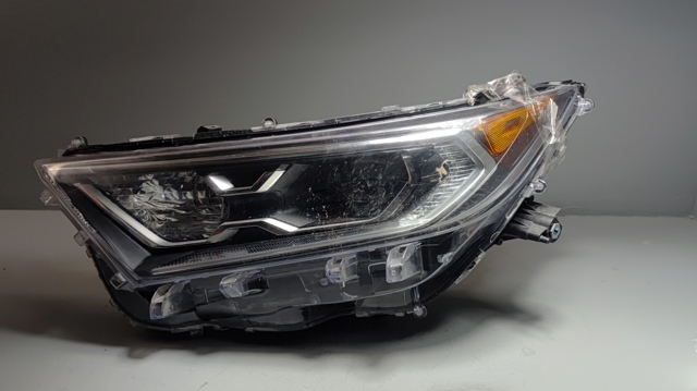 Фара основна ліва 811500R162 TOYOTA