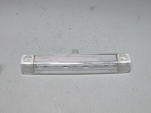 Додатковий стоп-сигнал 8157047051 TOYOTA