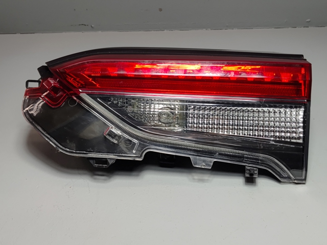 Стоп задній 8158142080 TOYOTA
