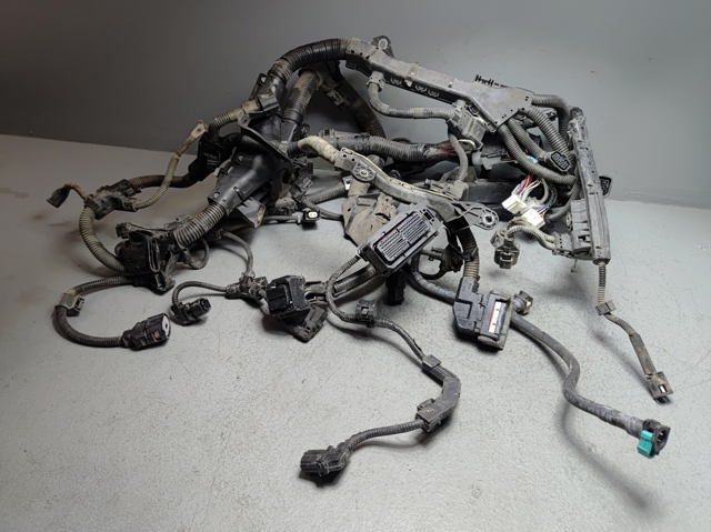 Джгут проводів моторного відсіку 8212106L30 TOYOTA