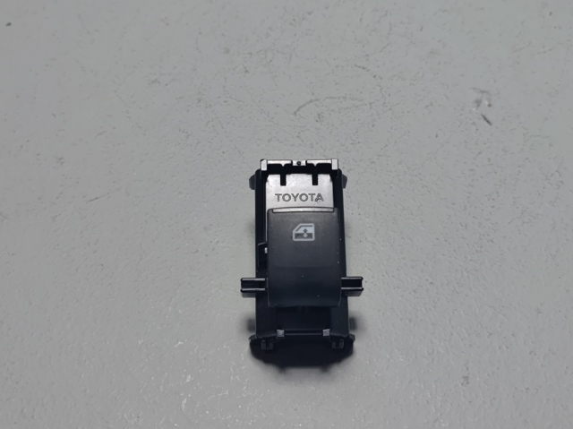 Кнопки заднього склопідйомника 848100E050 TOYOTA