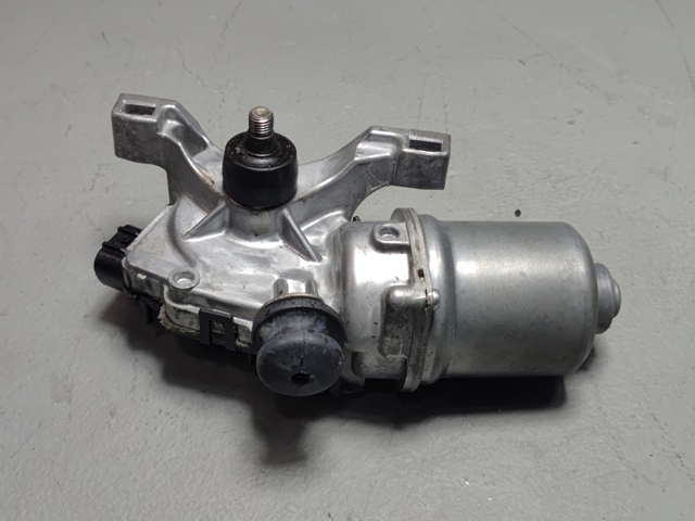 Мотор склоочисника передній 851100R070 TOYOTA
