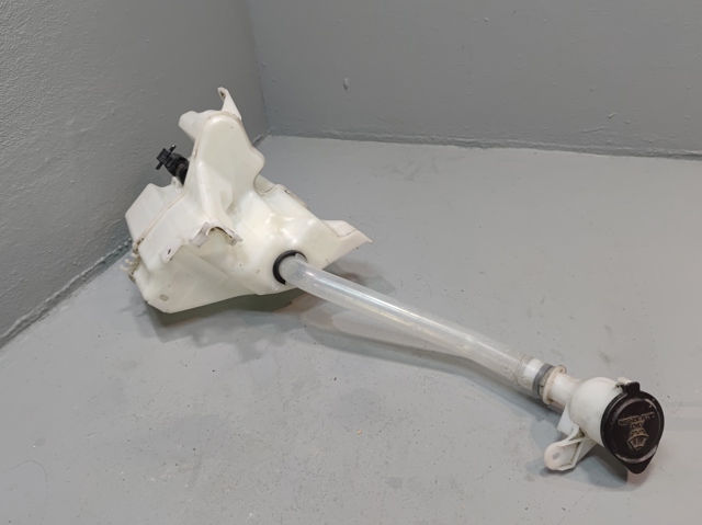 Бачок омивайки 8531542450 TOYOTA