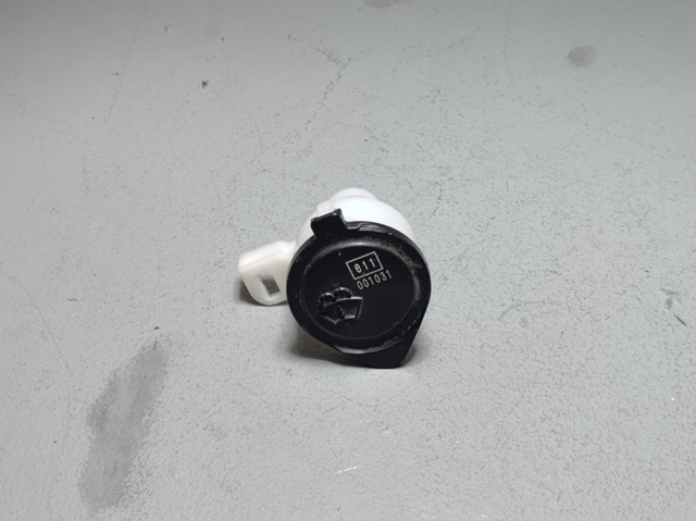 Горловина бачка омивача 853180E080 TOYOTA