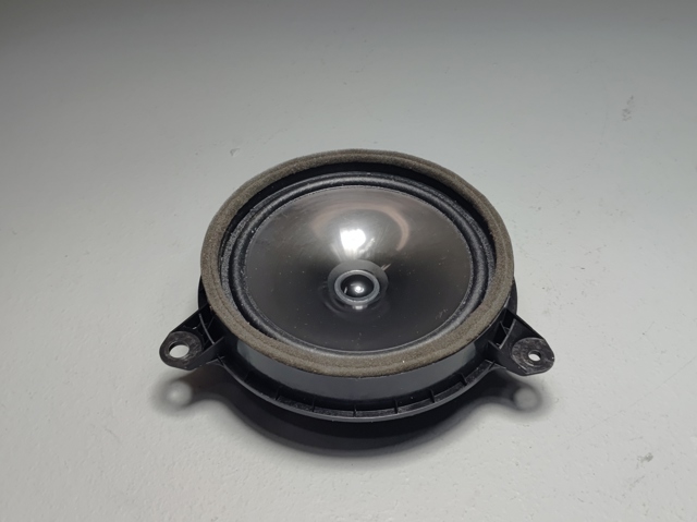 Динамік передній 8616002B80 TOYOTA