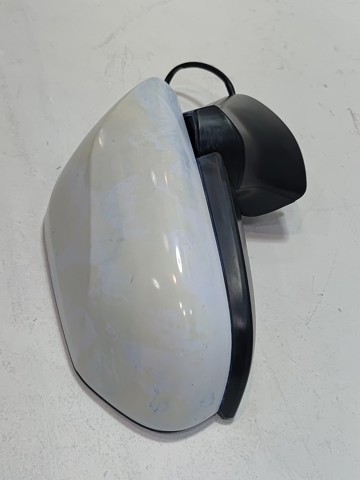Праве бокове дзеркало 8791006810 TOYOTA