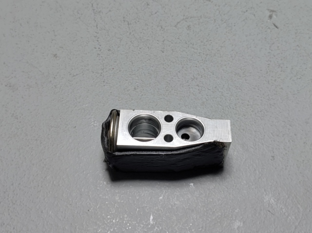 Клапан розширювальний 885150E110 TOYOTA