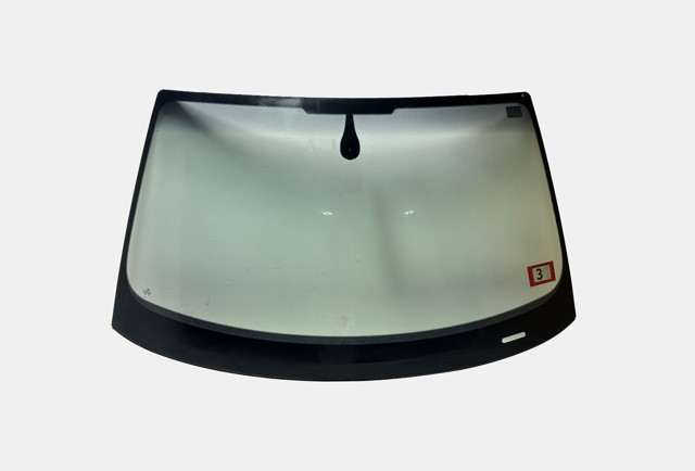 Автомобільне скло 8U0845099JNVB VAG