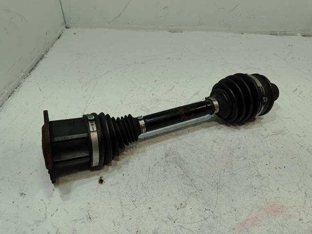 Вісь передня 8W0407271M VAG
