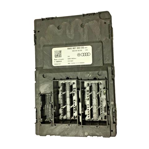 Комп'ютер бортовий 8W0907063CH VAG