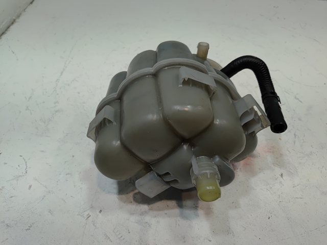 Бачок розширювальний 8W1121405K VAG