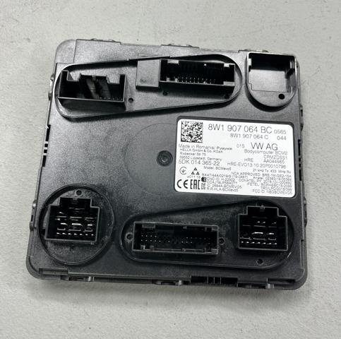 Блок комфорту 8W1907064BC VAG
