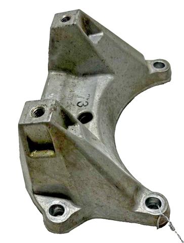 Кріплення подушки коробки передач A2112420340 MERCEDES