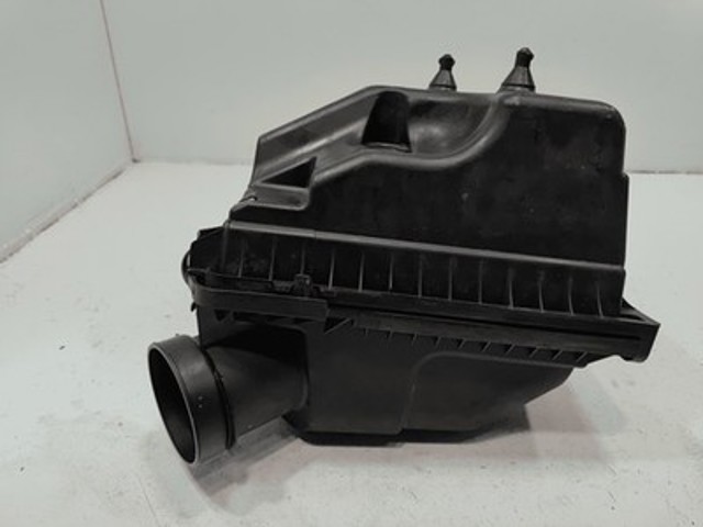 Корпус повітряного фільтра, нижня частина AA5Z9A600B FORD