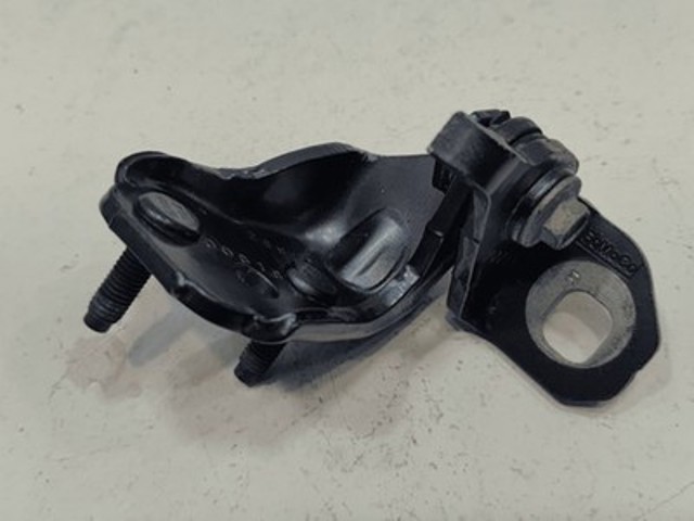 Петля задніх правих дверей BB5Z7826810C FORD