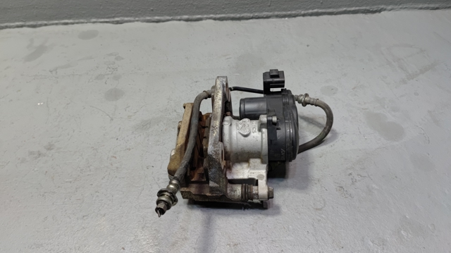 Супорт гальмівний задній правий D40006RA2A NISSAN