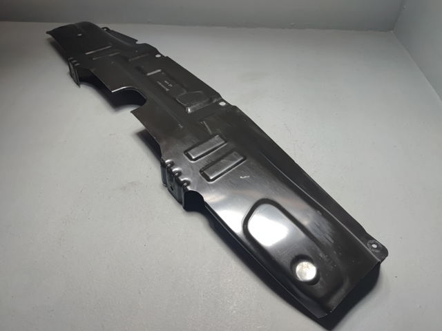 Захист заднього бампера G47986RRMH NISSAN
