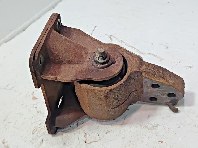 Ліва опора двигуна HL3Z6038B FORD