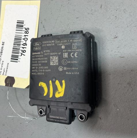 Датчик контролю мертвої зони, задній HP5Z14C689C FORD