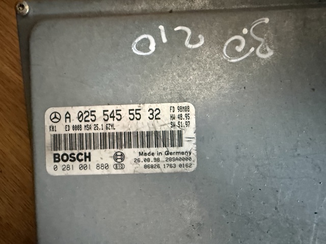 Блок двигуна 0255455532 MERCEDES